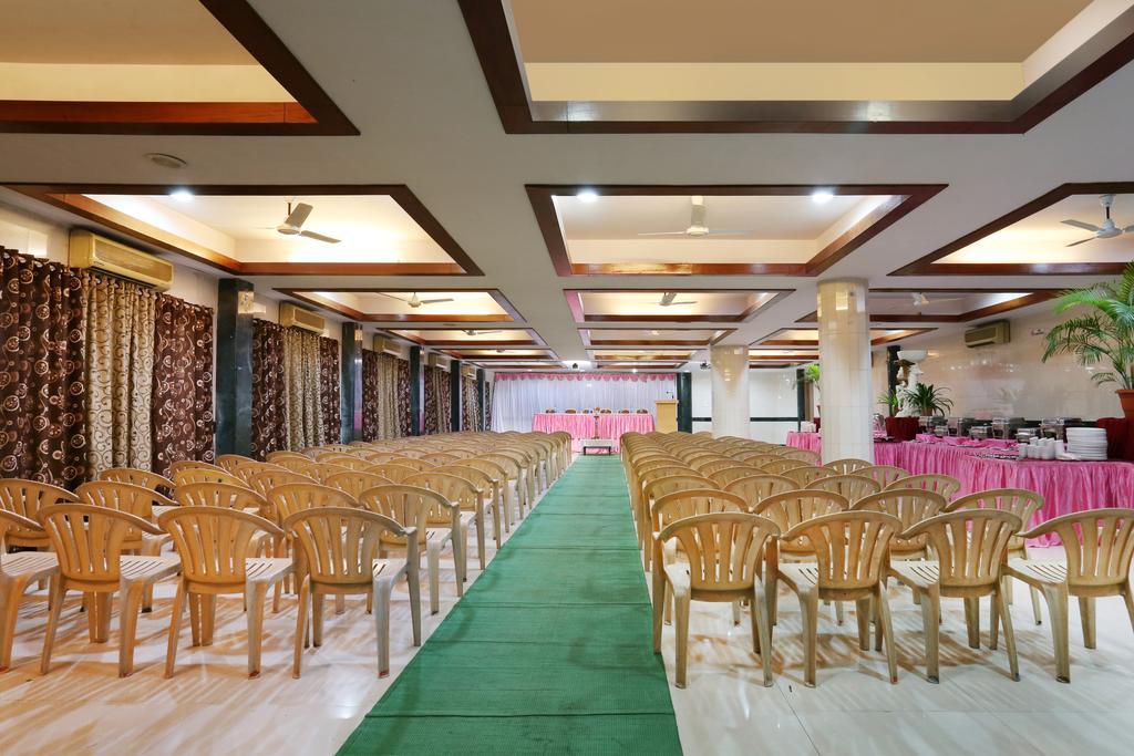 Hotel Atithi Aurangabad  Exterior photo