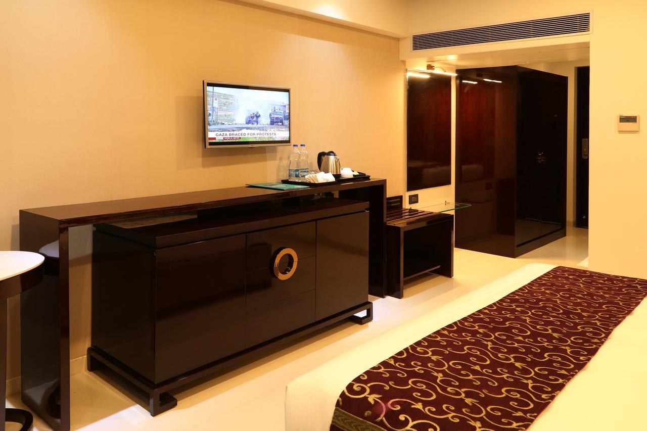 Hotel Atithi Aurangabad  Exterior photo